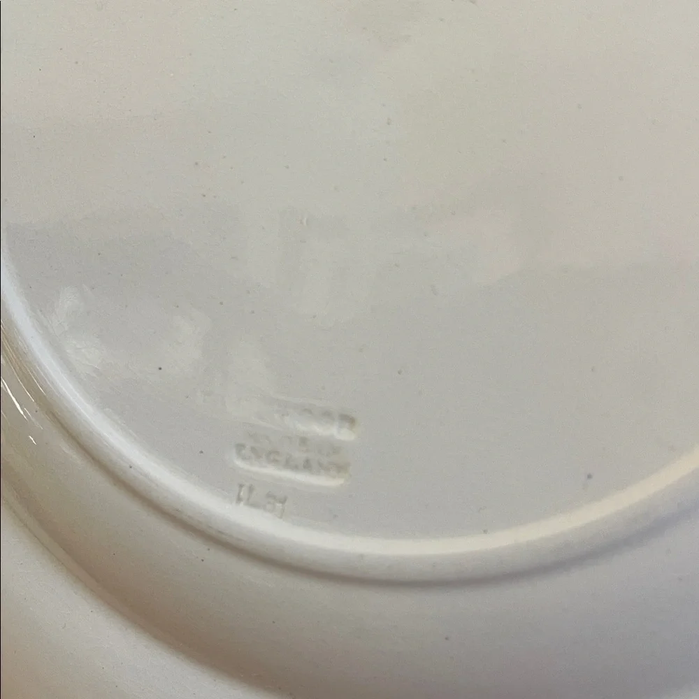 Wedgwood Blue and White Princeton University 1930 Guyler Hall plate 10.25”
